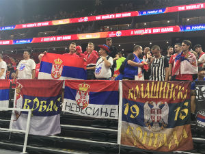 Навијачи Србије у Кини пред меч са Италијом