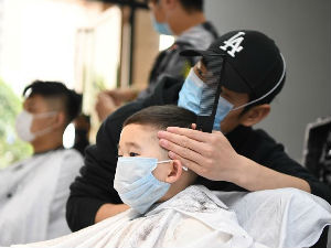 Шишање у Пекингу у време коронавируса посебан је круг пакла