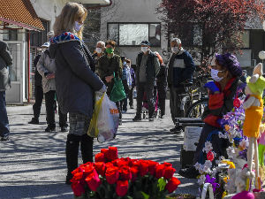 Македонци у кућама за викенд, сукоб са поглаваром Исламске заједнице