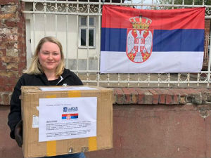Аруновићева уручила донацију шампиона Инфективној клиници