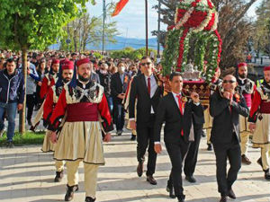 Хаотична литија у Струги, тражи се оставка министра полиције