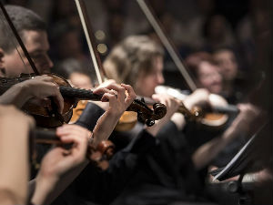 Послушајте Други концерт за виолину и оркестар Петра Стојановића