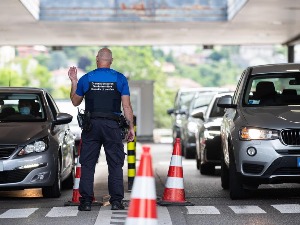 Србија скинута са листе ризичних земаља, поново се може путовати у Швајцарску