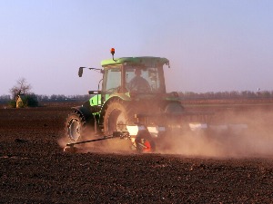 Пољопривреда у Војводини се убрзано опоравља, туризам највећи губитник