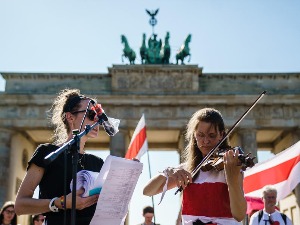 Берлин забраниo протесте против рестриктивних мера