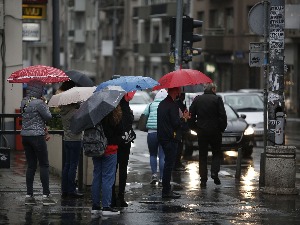 Обилна киша током ноћи, комуналне службе у приправности