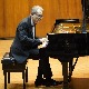Мађарски пијаниста Денеш Варјон одушевио публику на Коларцу
