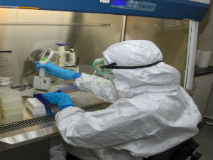 СРБАТОМ донирао Научном институту за ветеринарство "Нови Сад" опрему за брзо детектовање коронавируса 