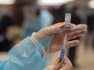 Епидемиолог Весна Миољевић решава дилему грађана који се двоуме да ли да приме вакцину 