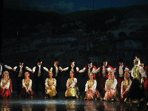 Коловођо ногом крени