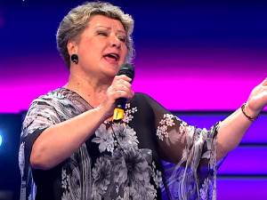  1001 Траг - Пусти ме да нађем срцу лек - Гордана Стојићевић 