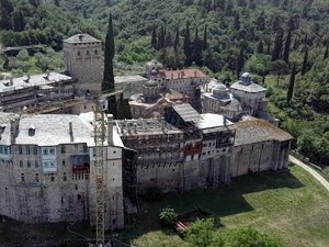 Највећи изазови у обнови манастира Хиландар