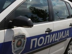 Крушевац, експлозија бомбе бачене испод аутомобила