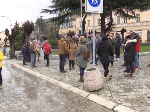 Протест предузетника у Врању, траже да им се омогући да зараде бар минималац