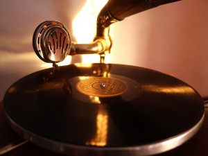 Винил - Јова ружу кроз свиралу зове – Цвета Михајловић Сека и Оркестар Душана Попаза 