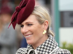 Краљица  Елизабета добила десето праунуче - Зара Тиндал се породила у купатилу