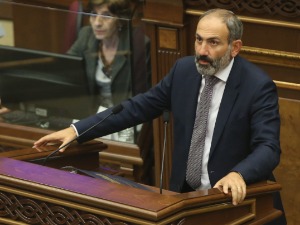 Јерменски премијер најавио оставку у априлу