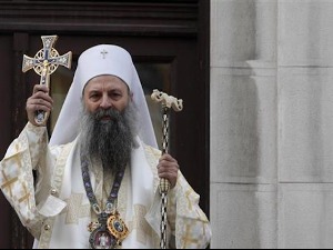 Патријарх Порфирије позвао вернике да се придржавају мера