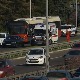 Судар аутобуса и аутомобила код центра "Сава", двоје повређено
