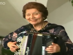  1001 Траг - Радојкино коло - Радојка Живковић 