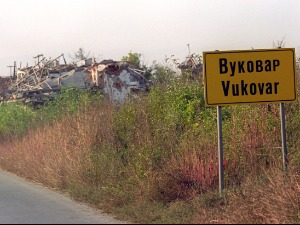 "Убиј Србина" у Вуковару; Полиција: Скуп био под контролом