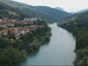  1001 Траг - Често млађан прошетам крај Дрине - Заим Имамовић 