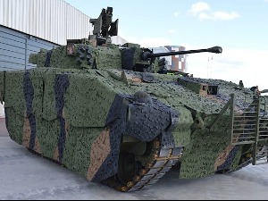 Британија потрошила 4,5 милијарди долара на тенкове који не могу да пуцају у покрету