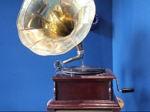 	Винил - Шта ћеш цицо да ти купим - Драги Петровић 