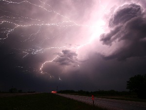 Снажно невреме и рекордних 60.000 муња над Аустријом