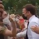 Француз који је ошамарио Макрона осуђен на четири месеца затвора