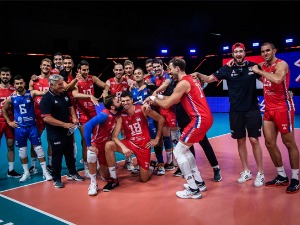 Осма победа одбојкаша Србије у Риминију