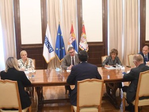 Вучић са Абдрахмановим: Србија пример доброг дијалога са националним мањинама