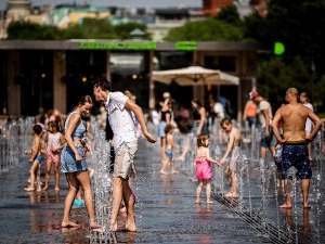 Паклено вруће у Москви – најтоплији јун у последњих 120 година, а биће још горе