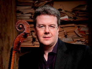 Пол Воткинс, виолончело