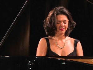 Катија Буниатишвили, клавир