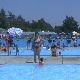 Због трпске врелине опрез и на копну и у води