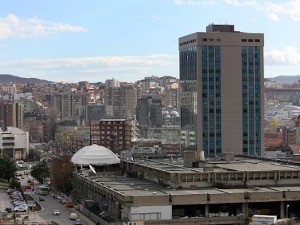 ОЕБС: И даље значајне поделе између Срба и Албанаца на KиМ