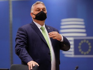 Орбан о миграцијама из Авганистана: Однесимо помоћ тамо, а не да доносимо проблем овамо