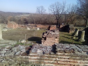 О средњевековним одеждама, о Царичином граду и о Београду