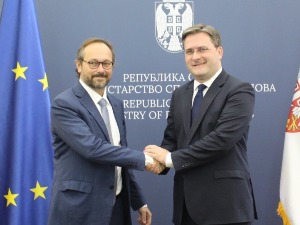 Селаковић се састао са новим шефом Делегације ЕУ у Србији Жофреом