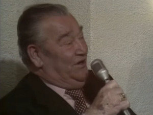  1001 Траг - Многе ли сам пјесме пјевао - Вукашин Вуле Јевтић 