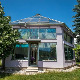 Соларна кућа од стакла