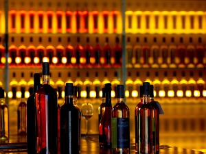 Русија, отворена истрага због смрти девет особа од тровања алкохолом у области Оренбург