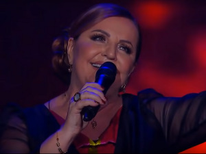 Медаљон - Ана Бекута 