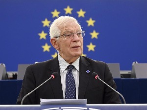 Борељ: Позивам Вучића и Kуртија да се врате дијалогу