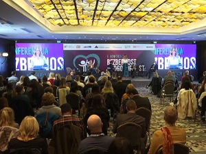 Брнабић: Деца су најрањивија друштвена група а наша је обавеза да их заштитимо 