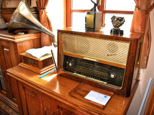  Винил - Мали пиштољ, али добро пали - Шањика Гребенар 