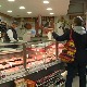 Месо бира дебљина новчаника, на пијацама има свега и свачега