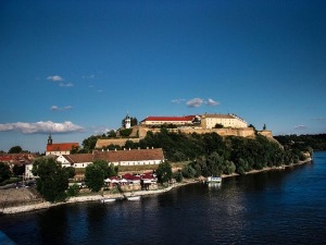 Јутарњи програм из три студија