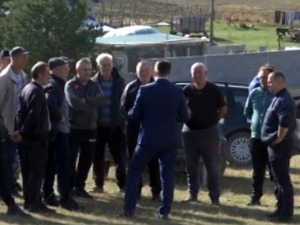 У пештерском селу Фиуље сви живе у слози, када притисне невоља раде као један